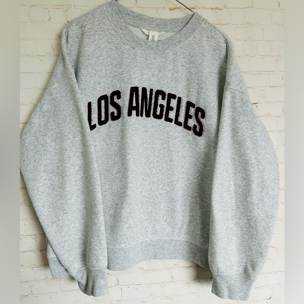 H&M Los Angeles Sweatshirt M